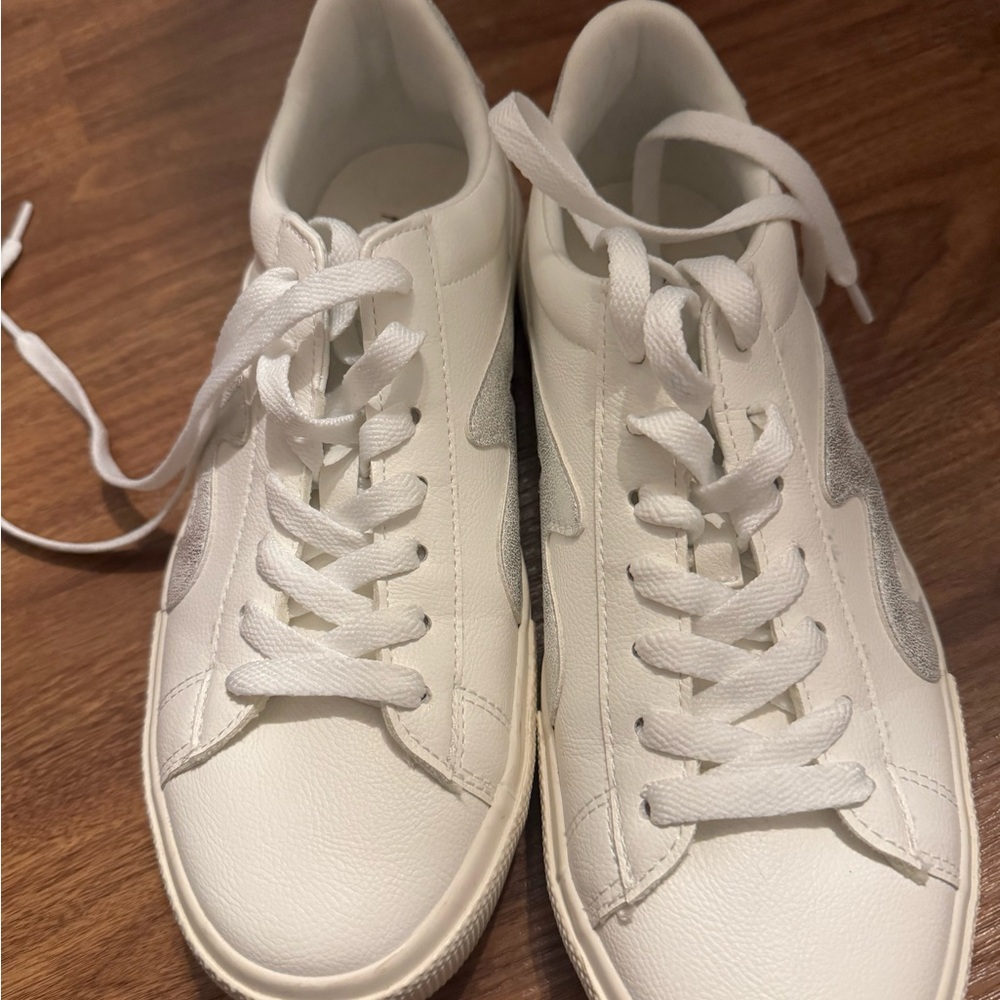 Blowfish White and Gray Women's Flats